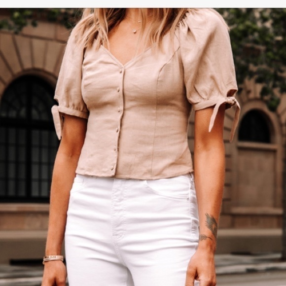 NWT - Express Beige Linen-Blend Off The Shoulder Tie Sleeve Shirt - Picture 2 of 7